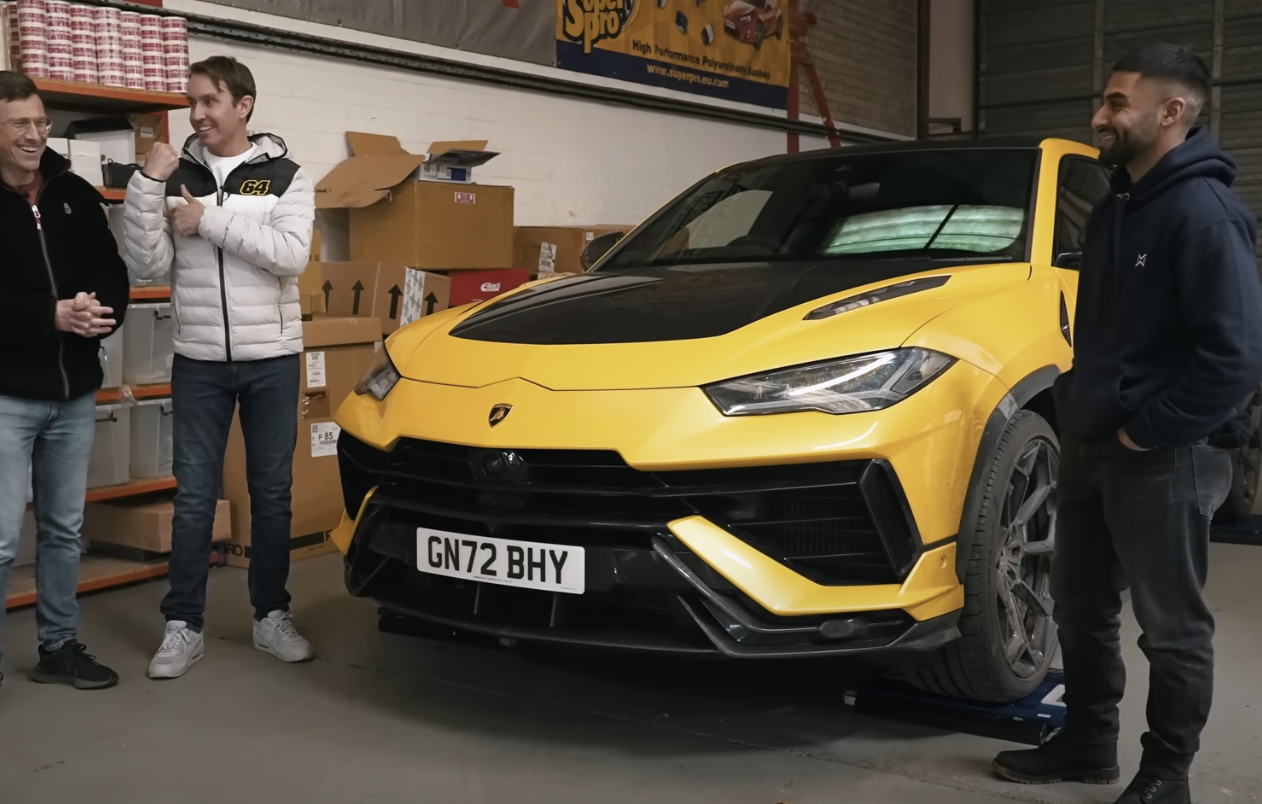 Weighing in on Carwow's Test to See if Live